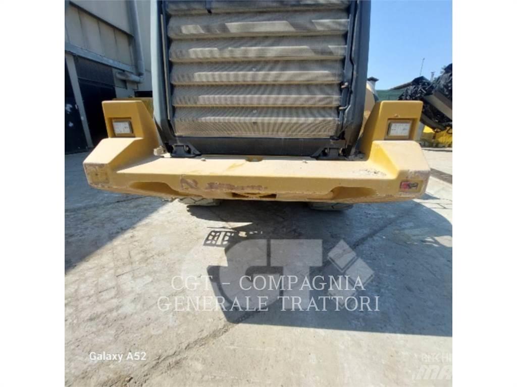 CAT 972M  휠로우더