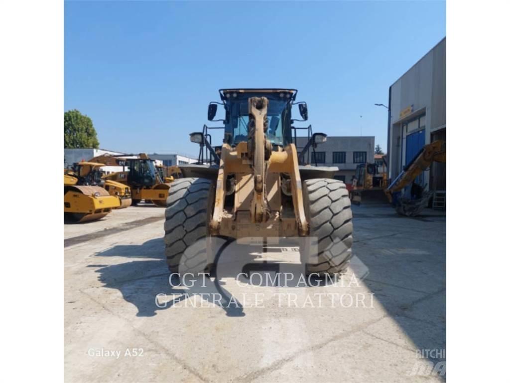 CAT 972M  휠로우더