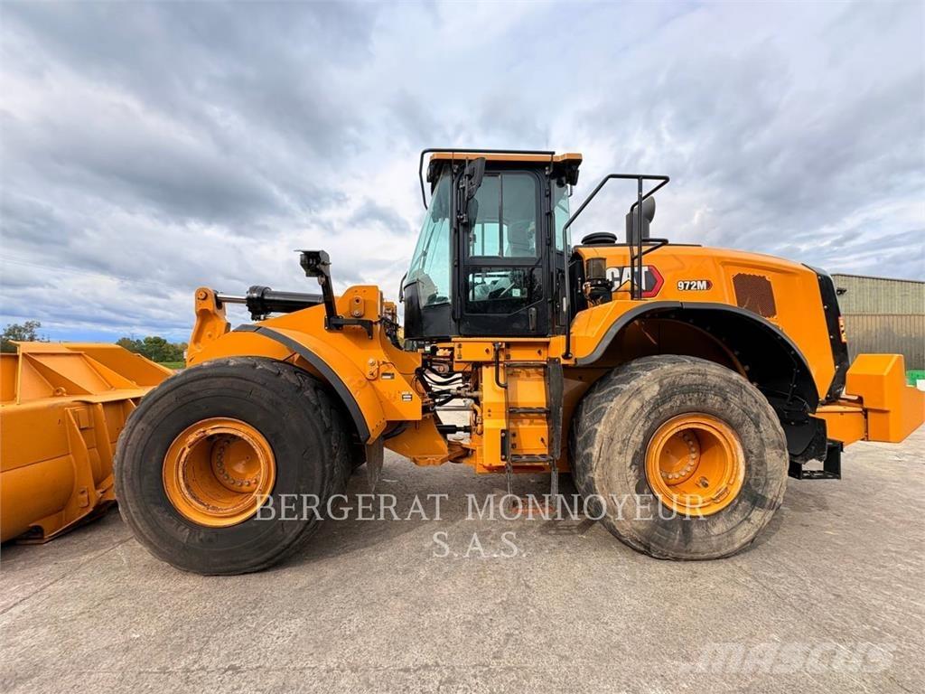 CAT 972M  휠로우더