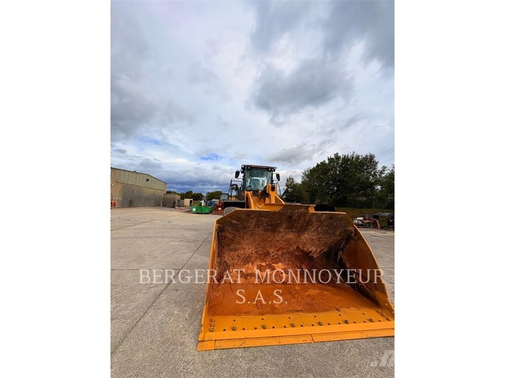 CAT 972M  휠로우더