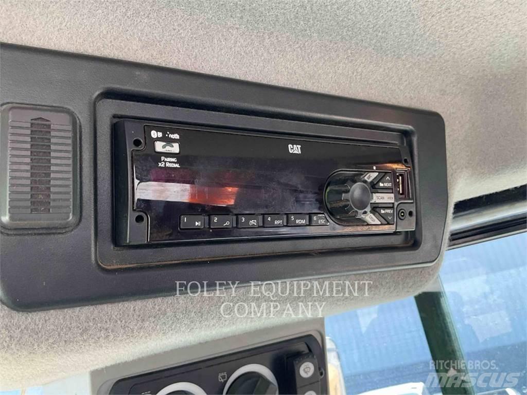 CAT 972M  휠로우더