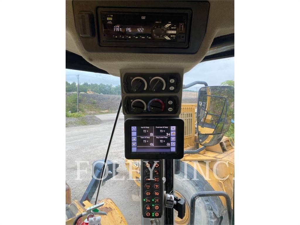 CAT 972M  휠로우더