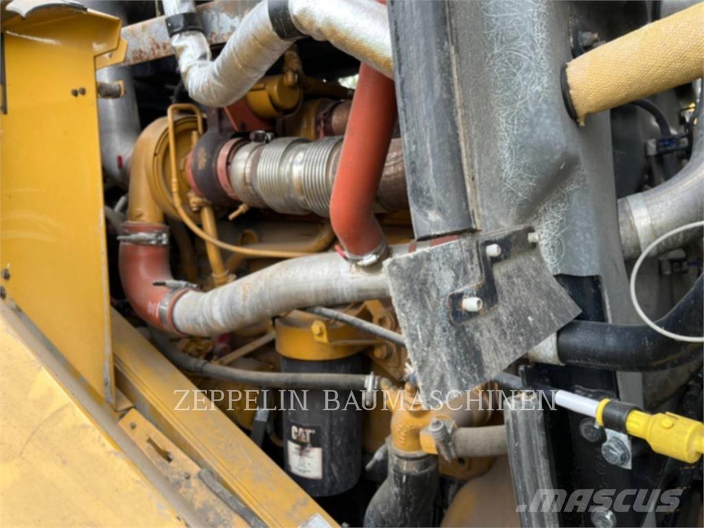 CAT 972M  휠로우더