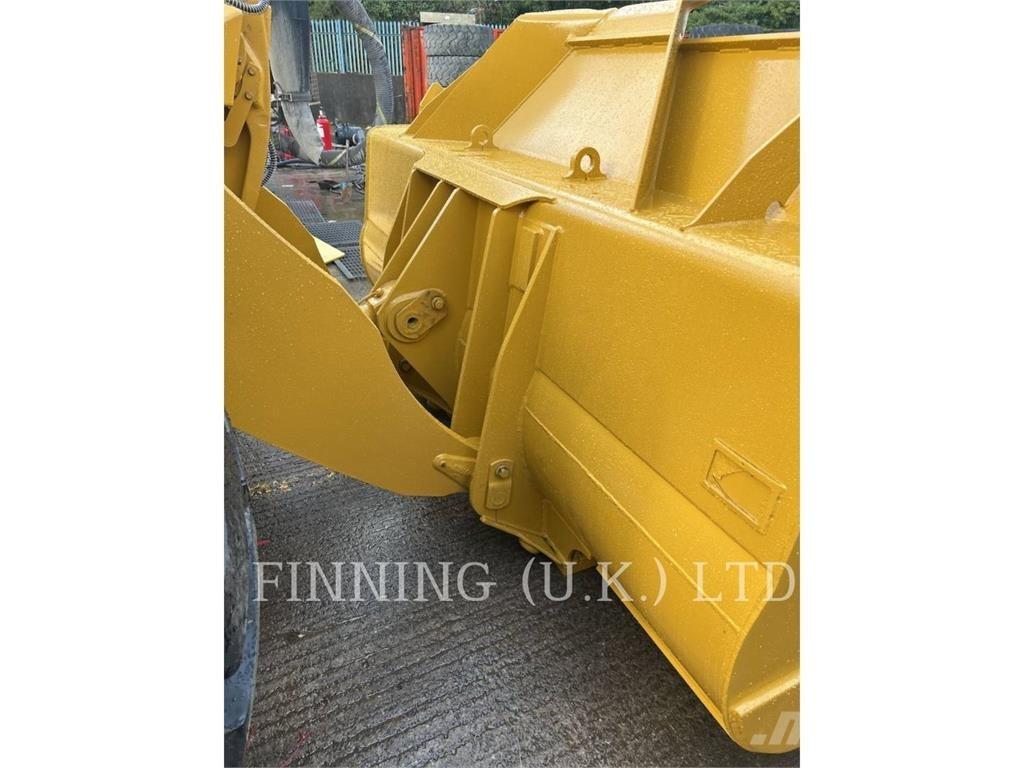 CAT 972M  휠로우더