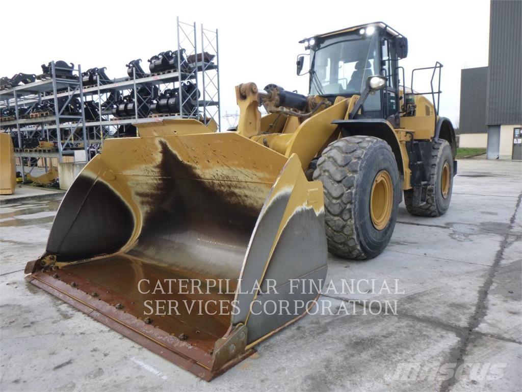 CAT 972M  휠로우더