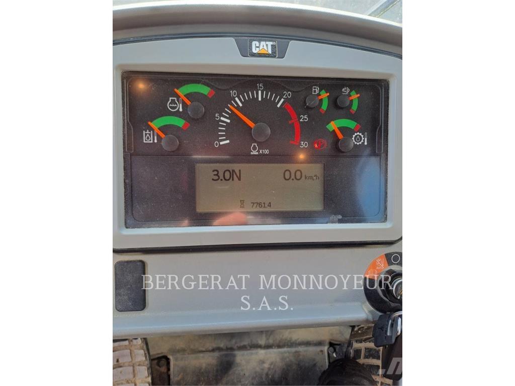 CAT 972M XE  휠로우더