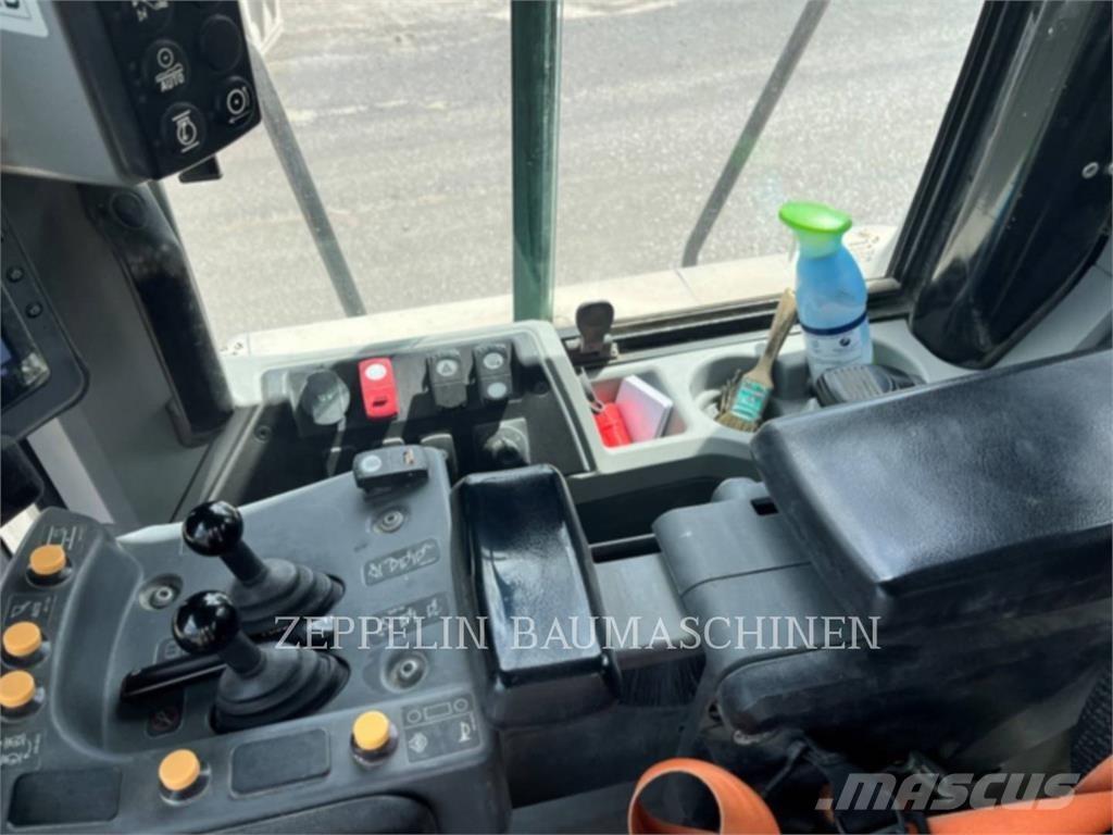 CAT 972MXE  휠로우더