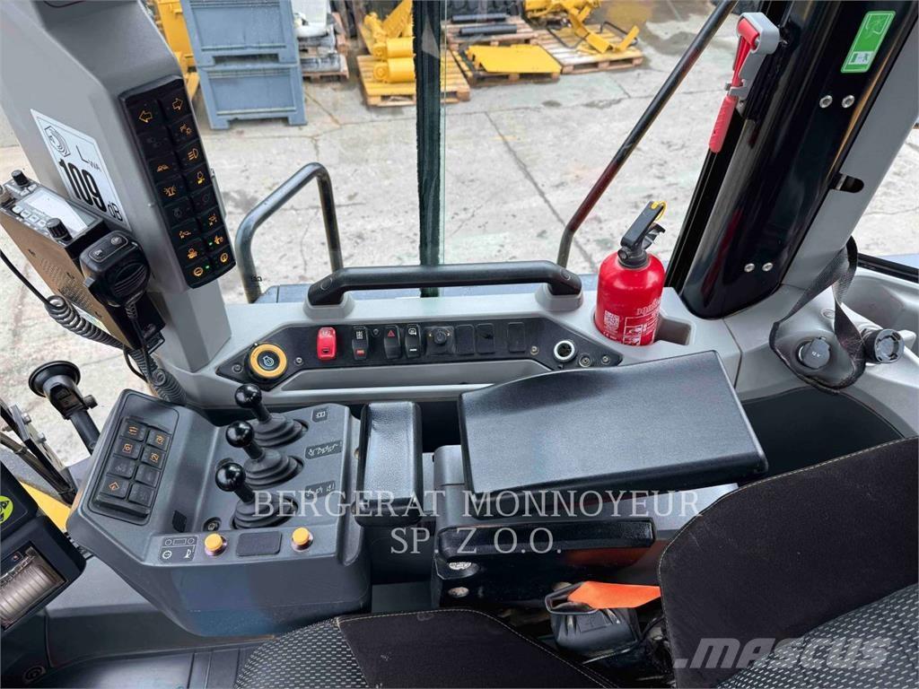 CAT 980  휠로우더