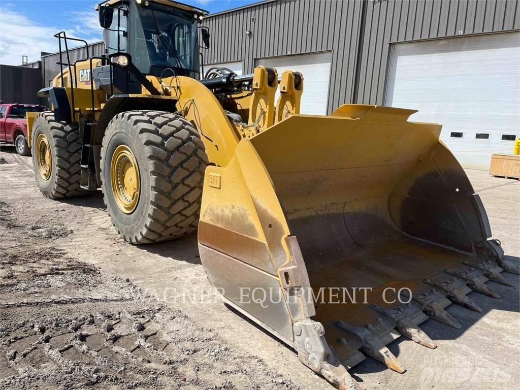 CAT 982  휠로우더