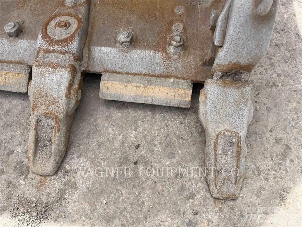 CAT 982  휠로우더