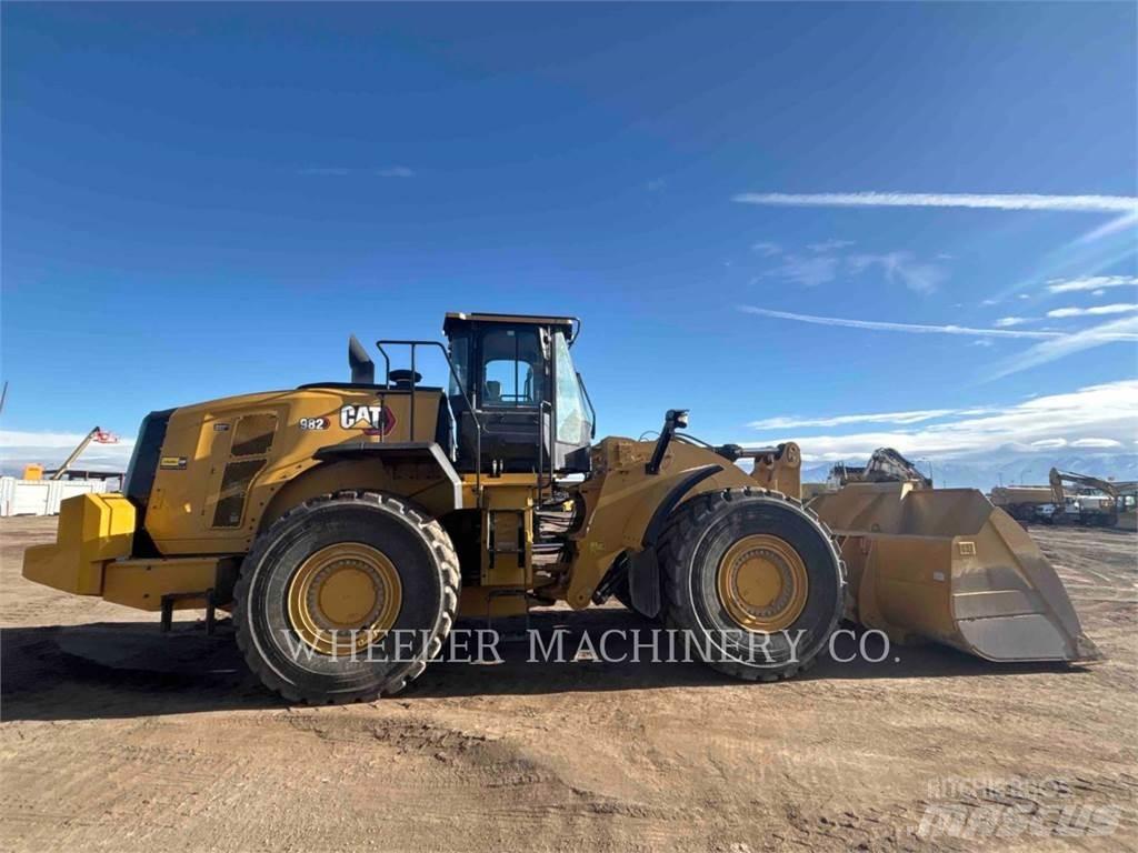 CAT 982  휠로우더