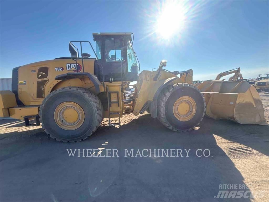 CAT 982  휠로우더