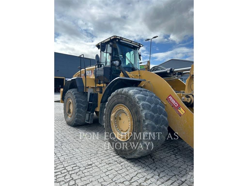 CAT 982-14  휠로우더