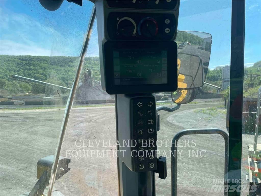CAT 982M  휠로우더