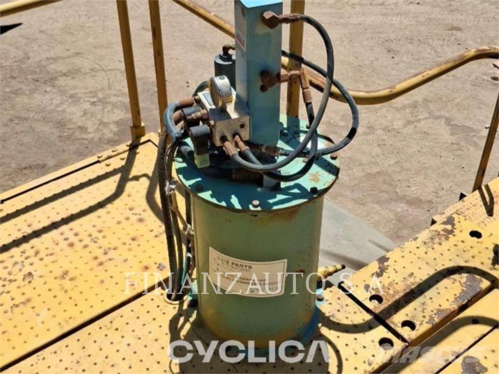 CAT 992G  휠로우더