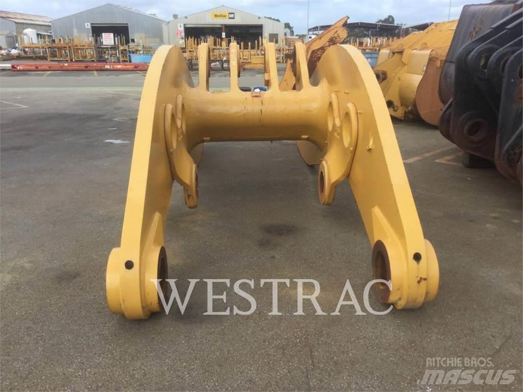 CAT 993K 관절형 전동이동 리프트