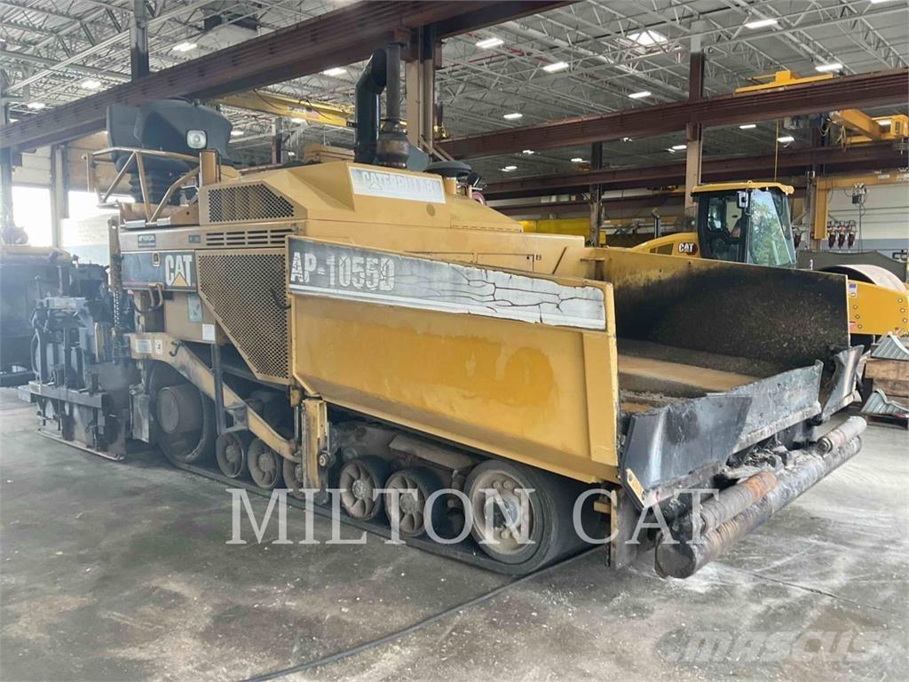 CAT AP-1055D 아스팔트 포장장비