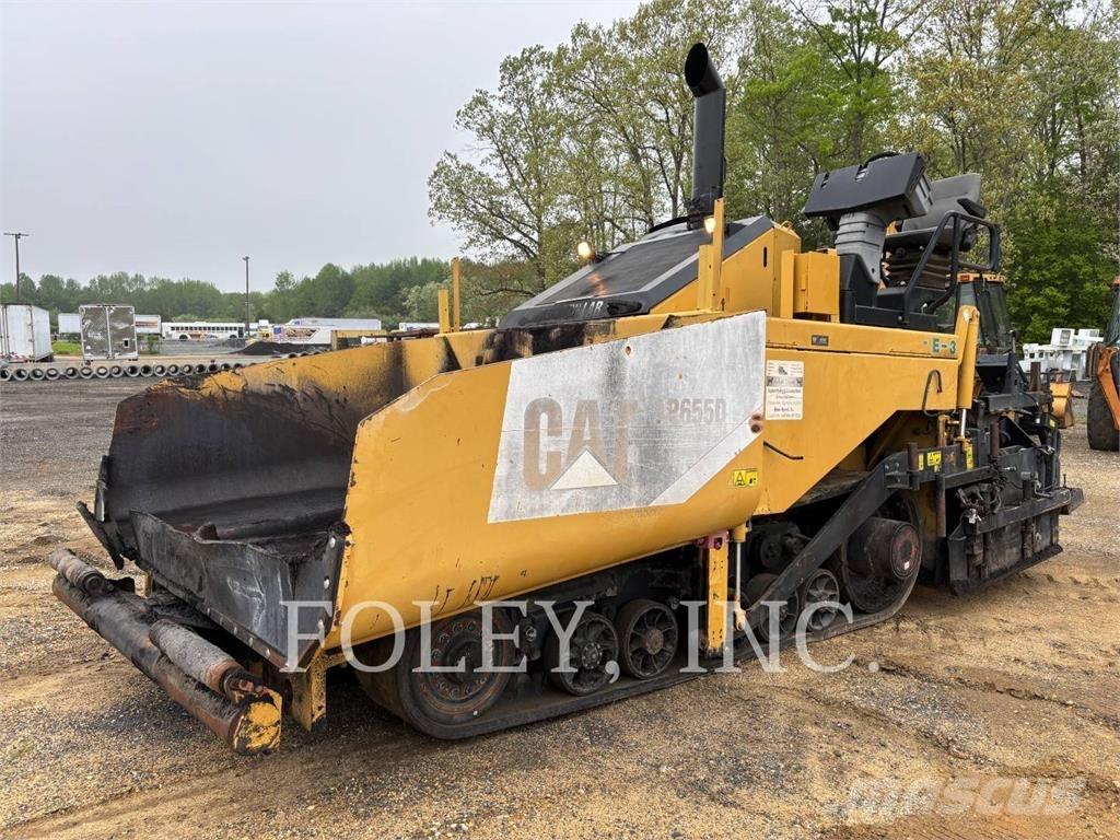 CAT AP-655D 아스팔트 포장장비