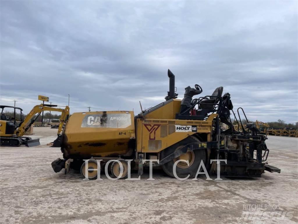 CAT AP1000F 싱글 드럼 롤러