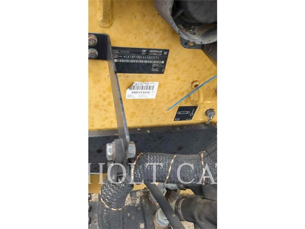 CAT AP1000F 싱글 드럼 롤러