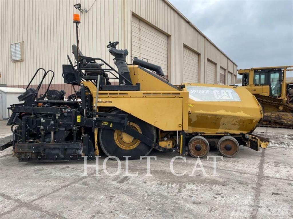 CAT AP1000F 싱글 드럼 롤러