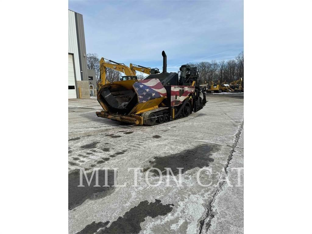 CAT AP1055F 아스팔트 포장장비