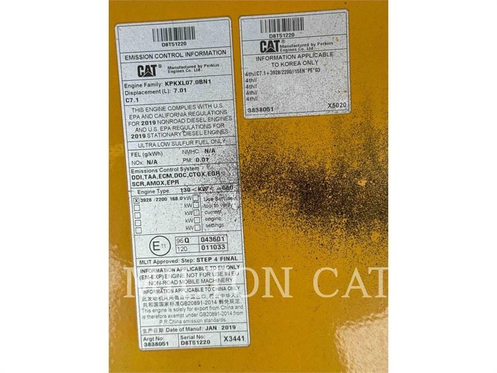 CAT AP1055F 아스팔트 포장장비
