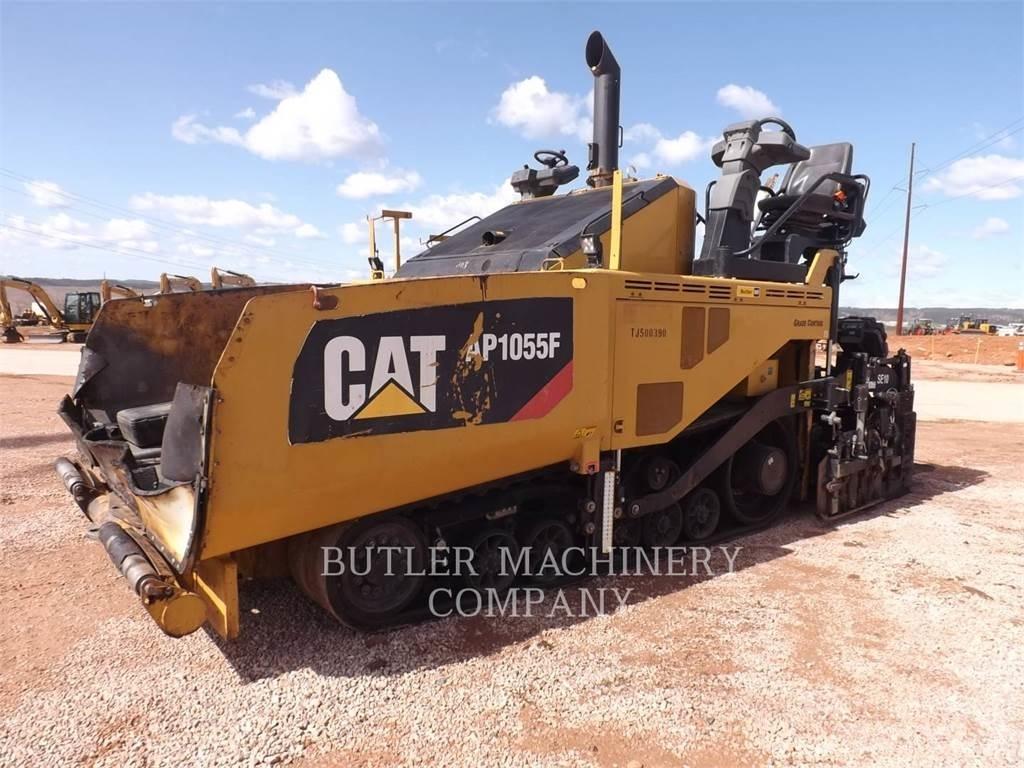 CAT AP1055F 아스팔트 포장장비