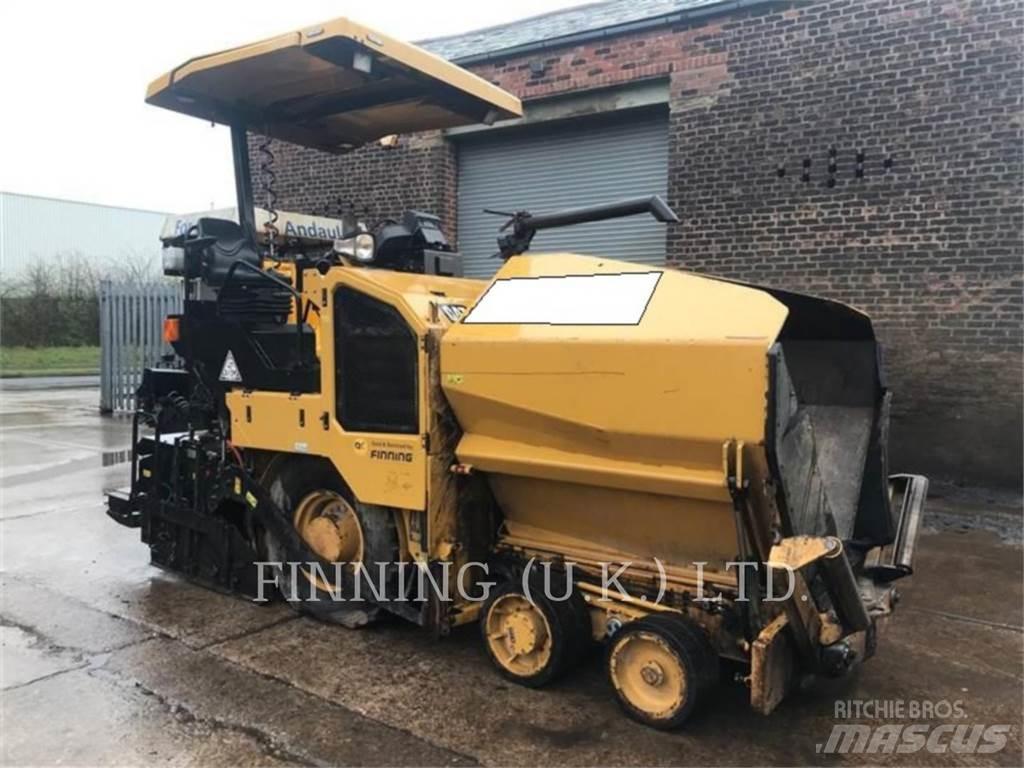 CAT AP300F 아스팔트 포장장비