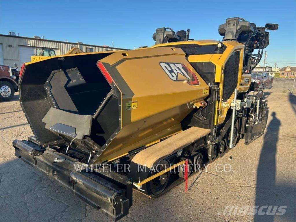 CAT AP555 아스팔트 포장장비