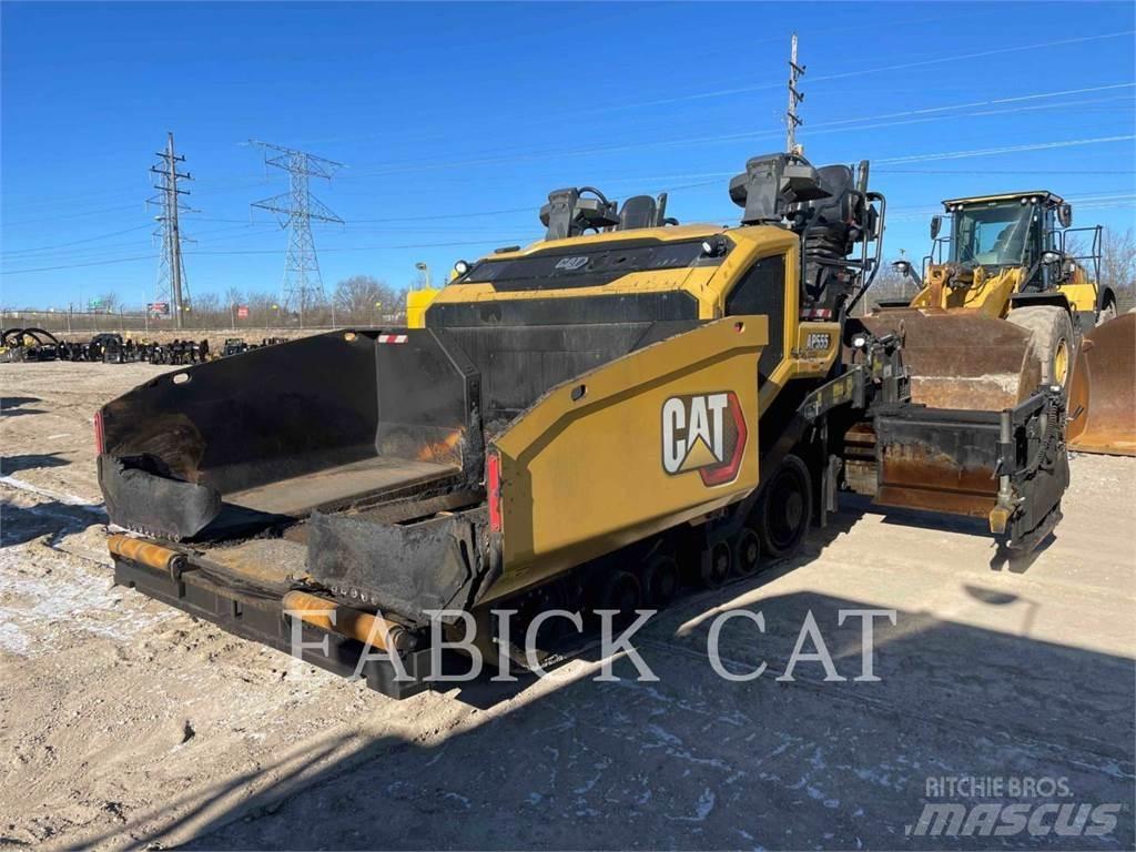 CAT AP555-07 아스팔트 포장장비