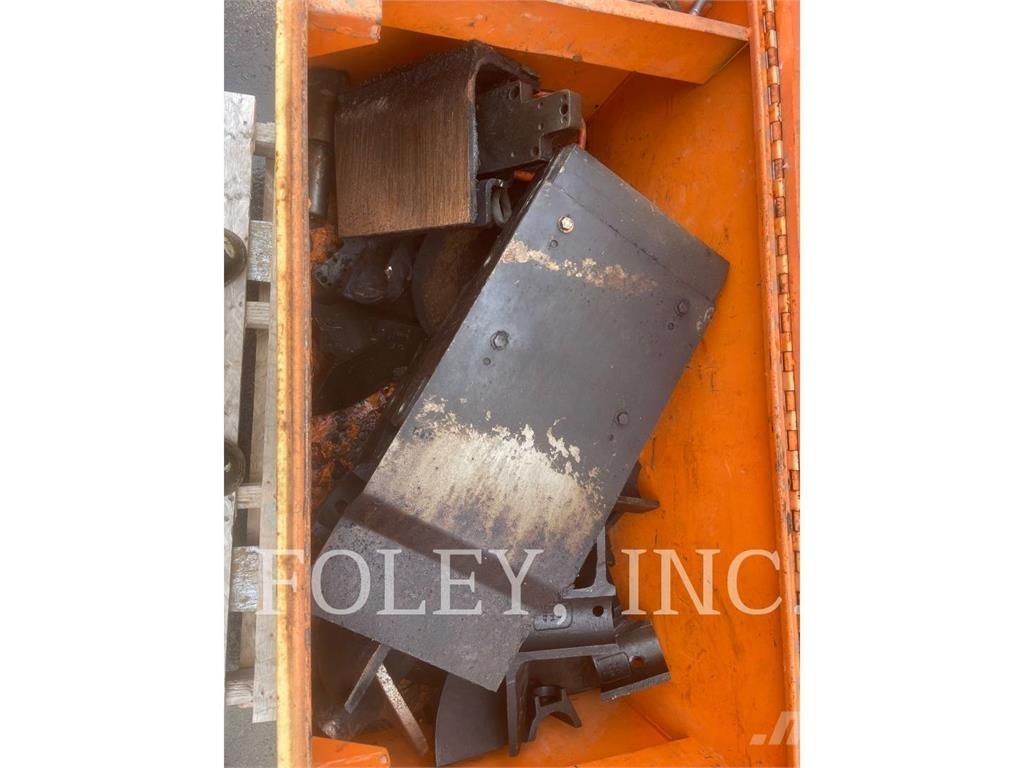 CAT AP555F 아스팔트 포장장비