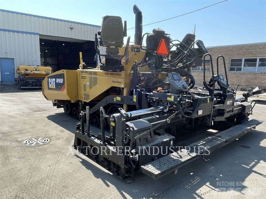 CAT AP655F 아스팔트 포장장비
