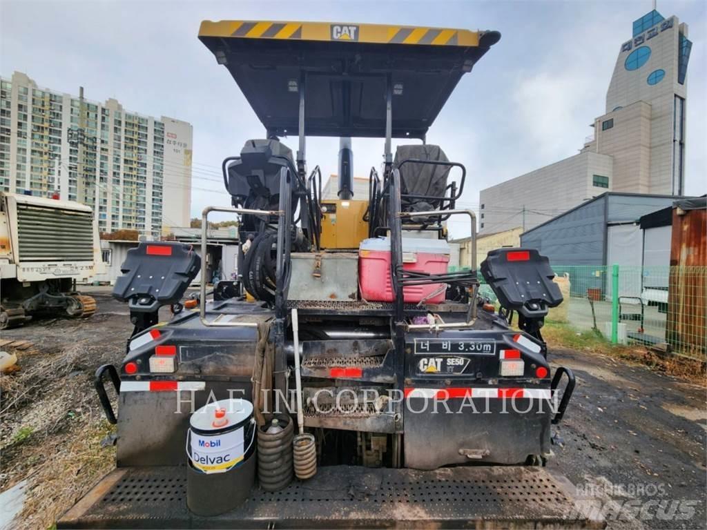 CAT AP655F 아스팔트 포장장비
