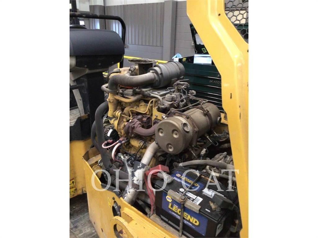 CAT BC24B 트윈 드럼 롤러