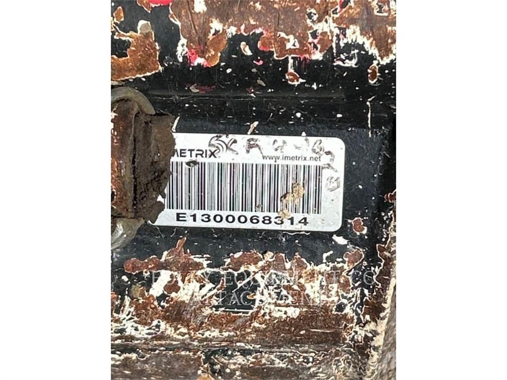 CAT BK300P15 대형 굴삭기 29톤 이상