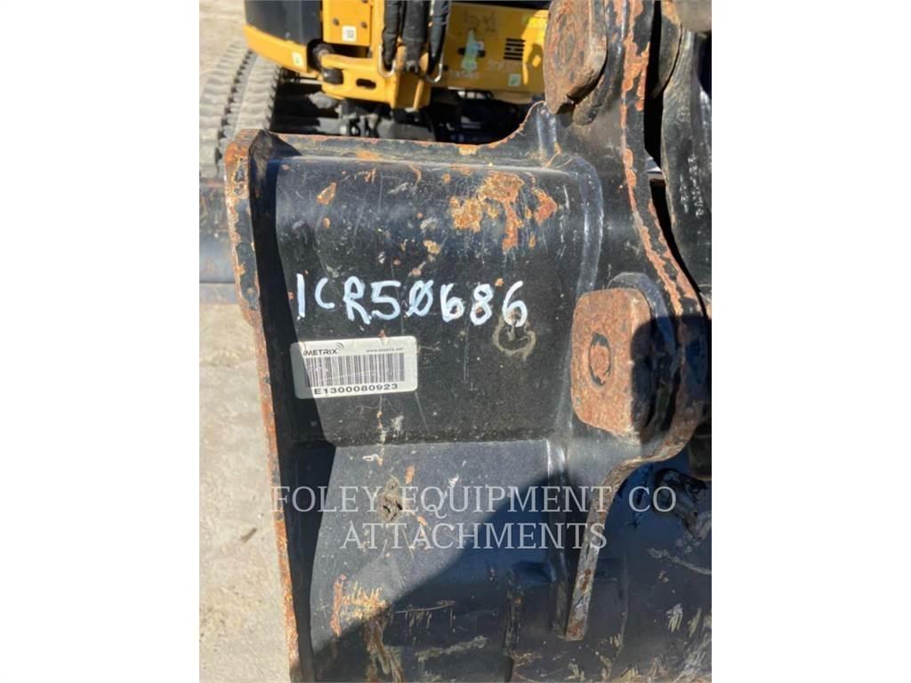 CAT BK302P24 대형 굴삭기 29톤 이상