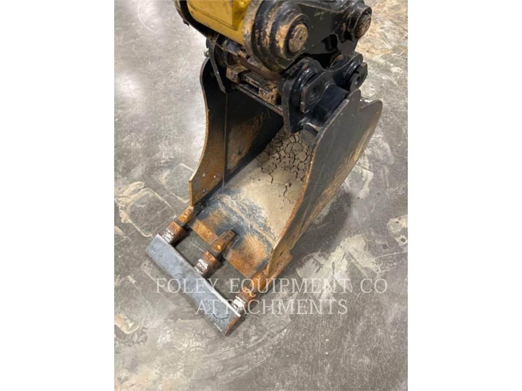 CAT BK303P16 대형 굴삭기 29톤 이상