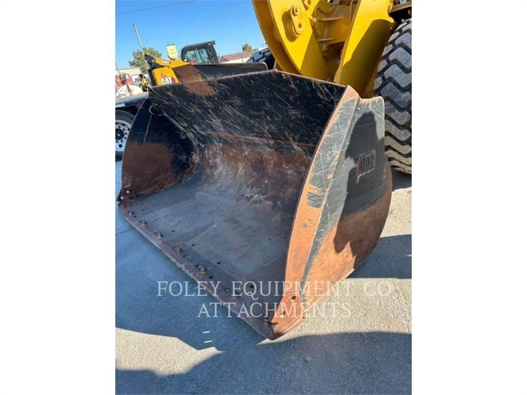 CAT BK38F35GP  휠로우더