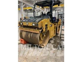 CAT CB10 토양 다짐기