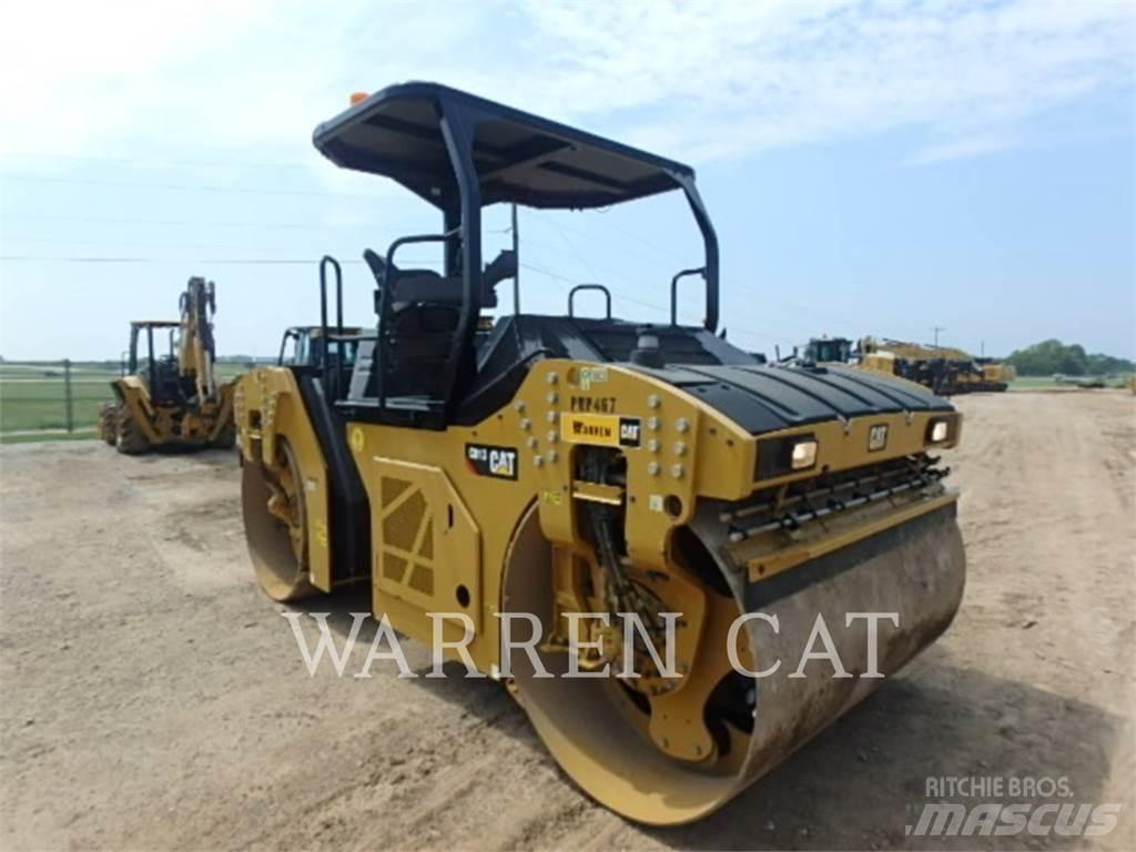 CAT CB13 아스팔트 포장장비
