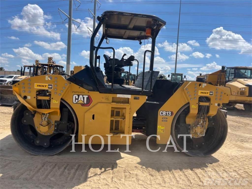 CAT CB13 스크레이퍼