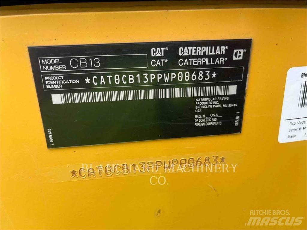CAT CB13 트윈 드럼 롤러