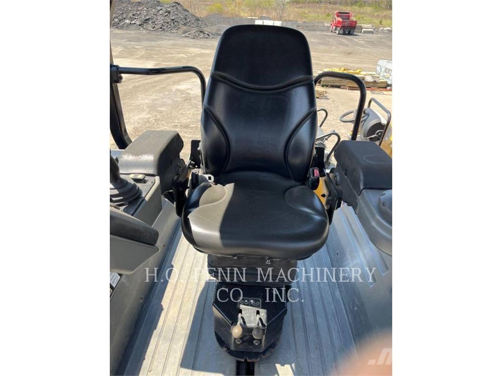 CAT CB13 트윈 드럼 롤러