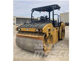 CAT CB13-01 토양 다짐기