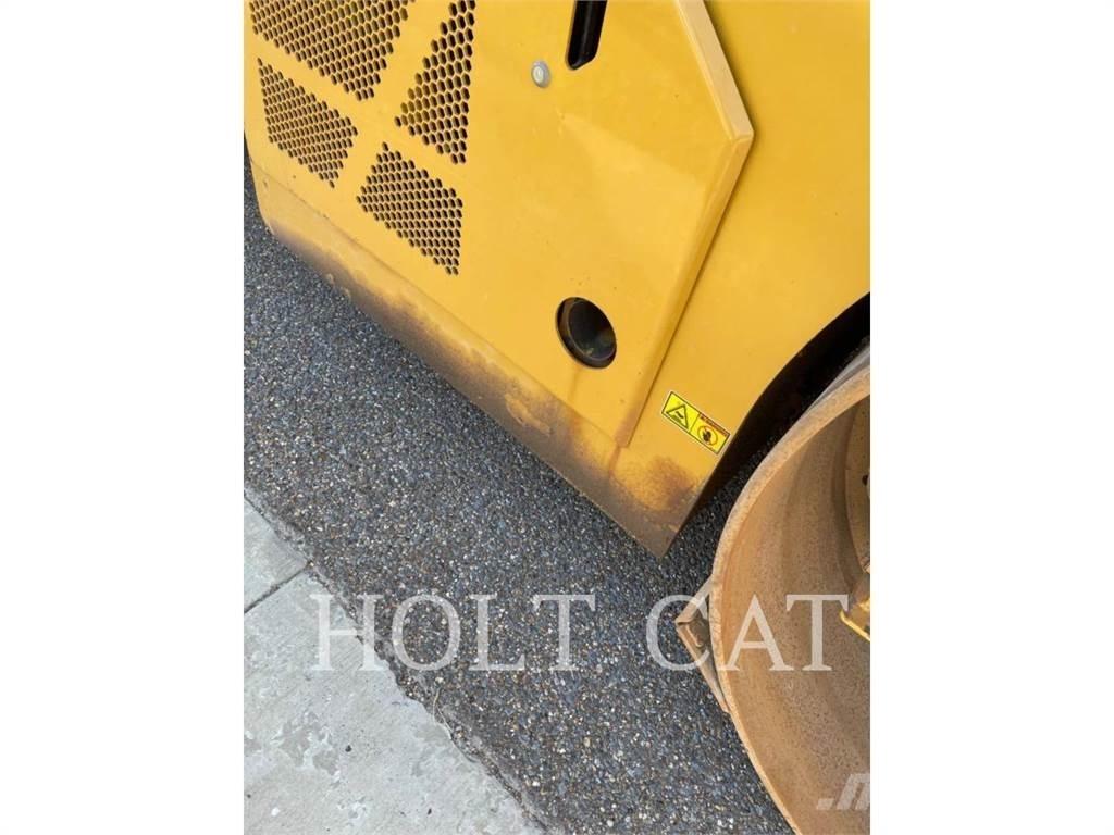 CAT CB15 싱글 드럼 롤러