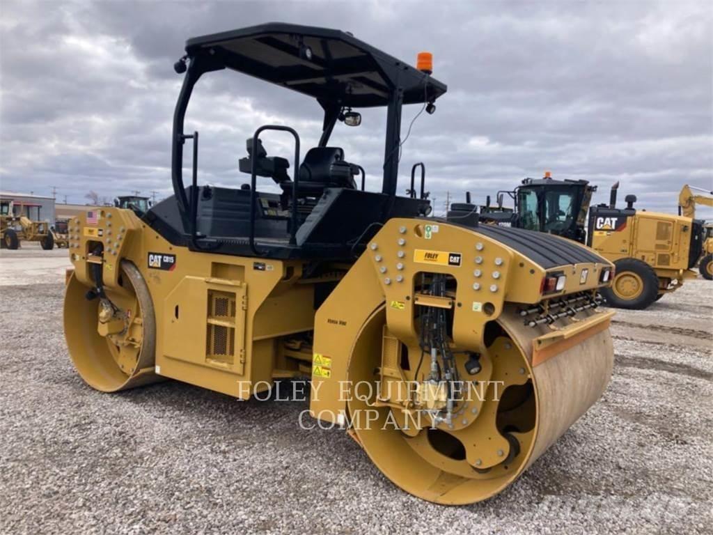 CAT CB15-01 토양 다짐기