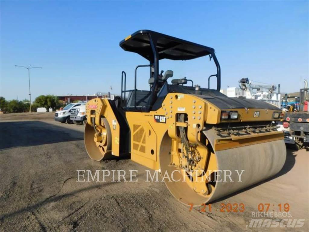 CAT CB15 5A 트윈 드럼 롤러