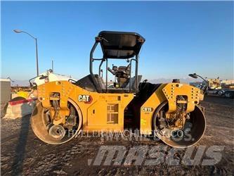CAT CB15 CW VV 트윈 드럼 롤러