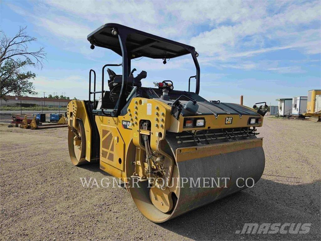 CAT CB16 아스팔트 포장장비